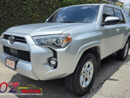 Toyota 4RUNNER 2023 AUTOMÁTICA