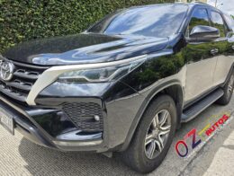 Toyota FORTUNER SR AUTOMÁTICA 2022