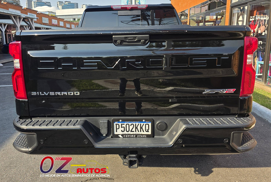 CHEVROLET SILVERADO  ZR2 2023 DE AGENCIA
