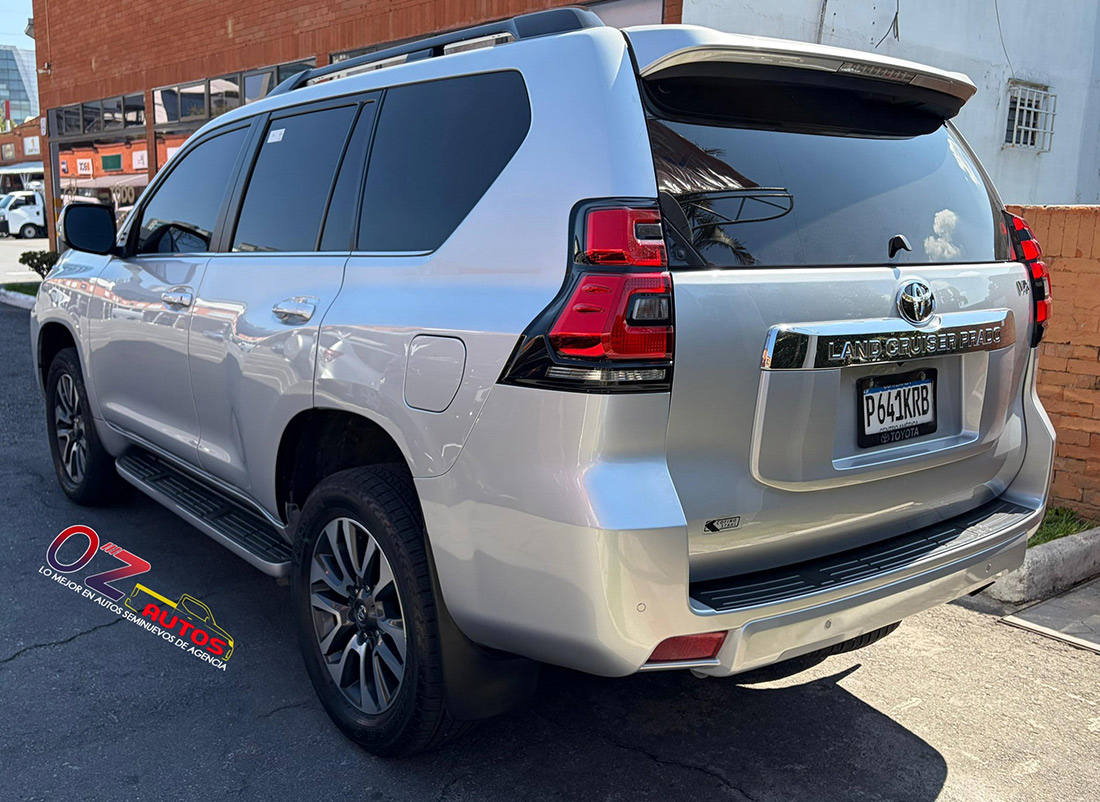 TOYOTA LAND CRUISER PRADO VX 2024