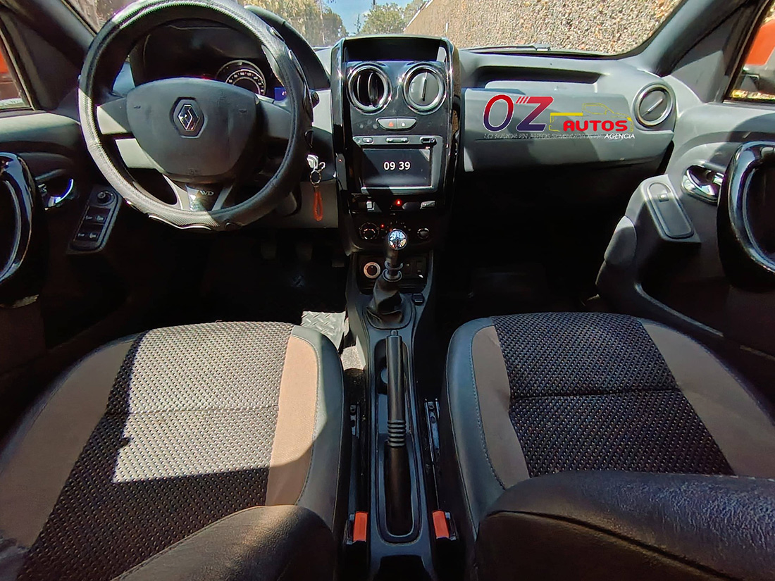 RENAULT DUSTER 2020 MECANICA 4X4 DE AGENCIA