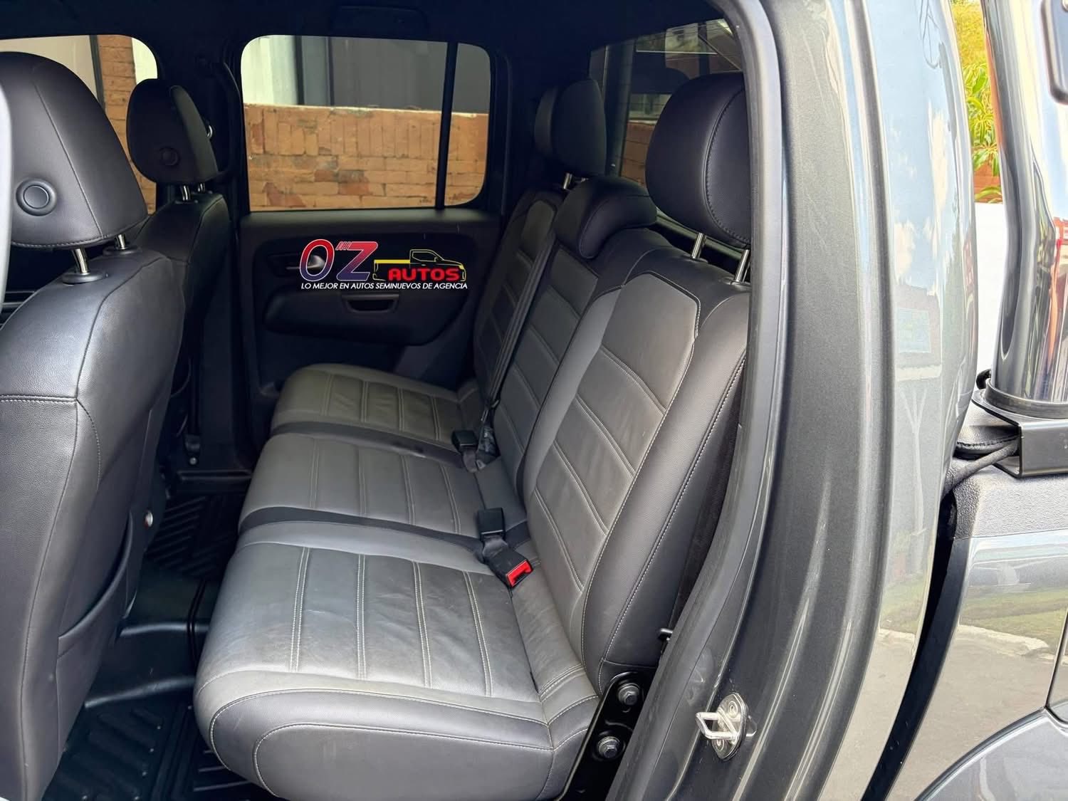 VOLKSWAGEN AMAROK V6 HIGHLINE 2024