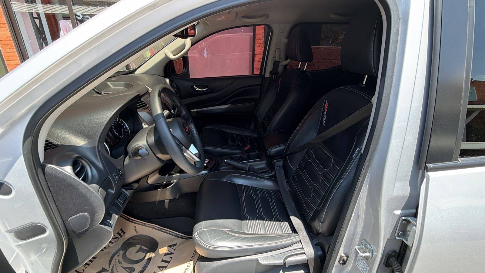 NISSAN NP300 4XPRO 2023 AUTOMÁTICO 4×4