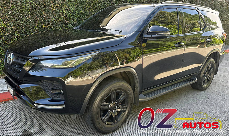 TOYOTA FORTUNER 4X2 AUTOMÁTICA