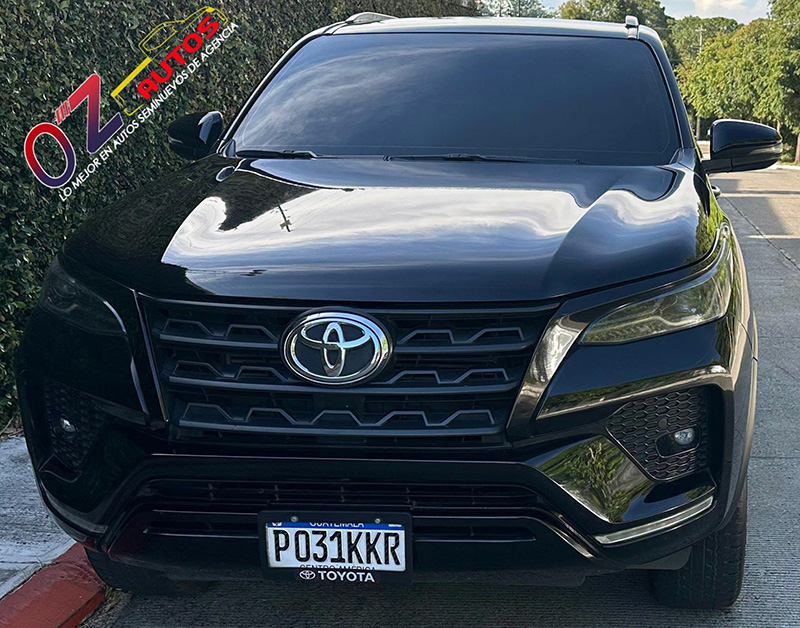 TOYOTA FORTUNER 4X2 AUTOMÁTICA