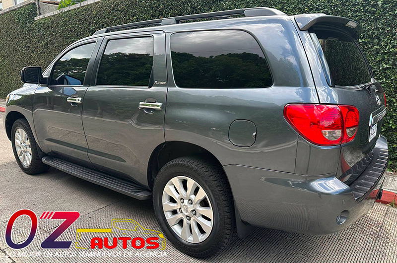 TOYOTA SEQUOIA PLATINUM 2016