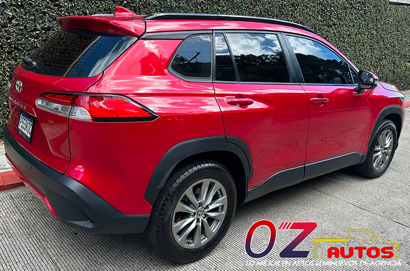 TOYOTA COROLLA CROSS 2024