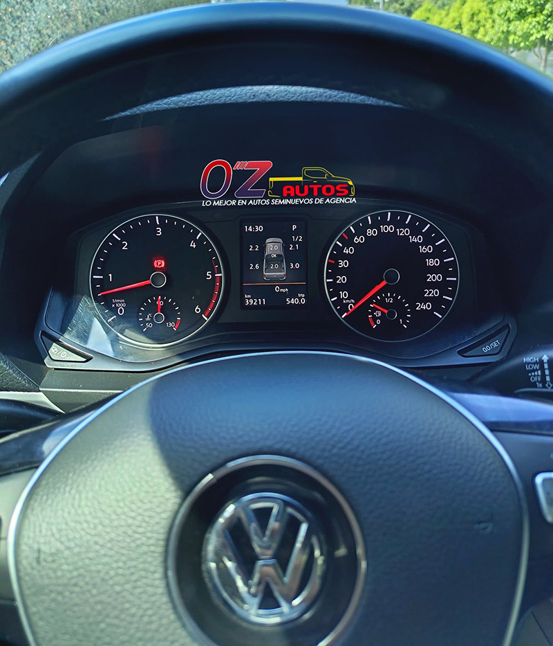 VOLKSWAGEN AMAROK V6 HIGHLINE 2024