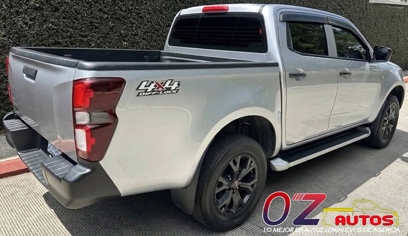 ISUZU D-MAX RG 2024 MECÁNICO 4X4