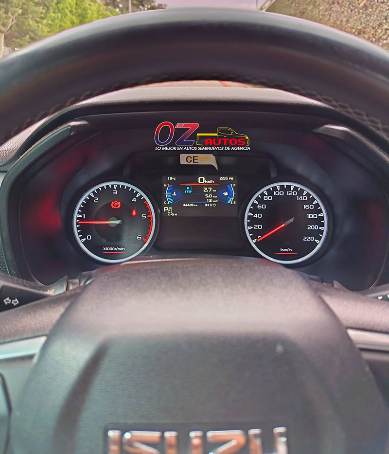 ISUZU D-MAX 2023 1.9cc AUTOMÁTICO 4X4