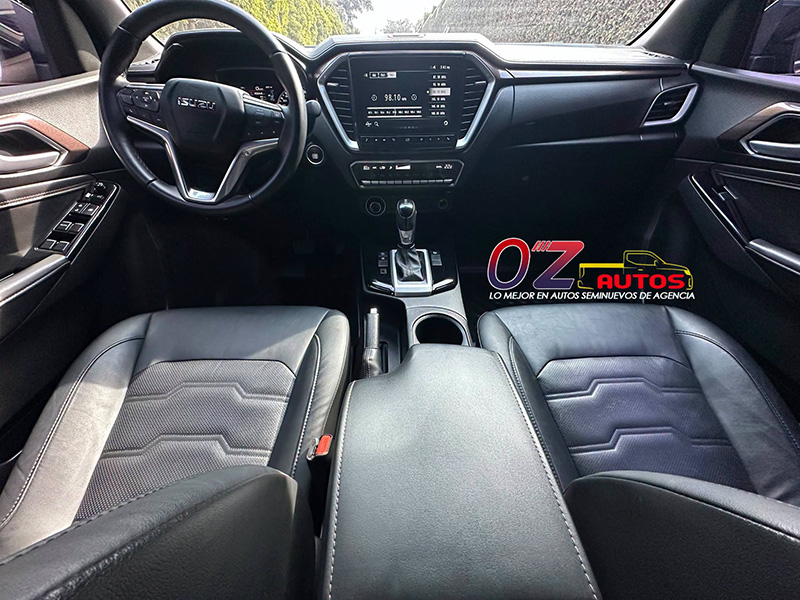ISUZU D-MAX V-CROSS 2024 NUEVA LÍNEA 4X4