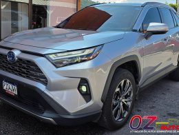 TOYOTA RAV4 2023 HÍBRIDA 4X4 DE AGENCIA